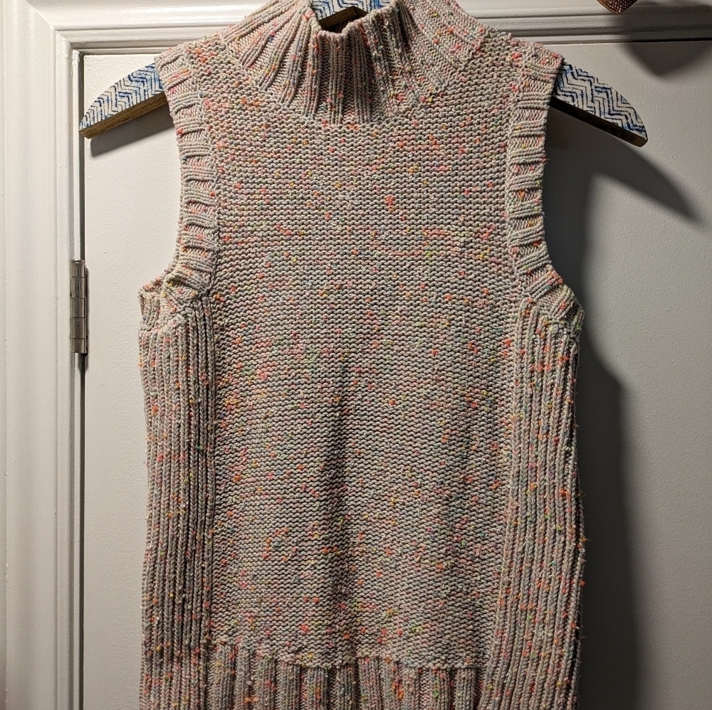 Anthropologie Sleeveless Turtleneck Sweater Vest – Beige Knit, Size Small R1